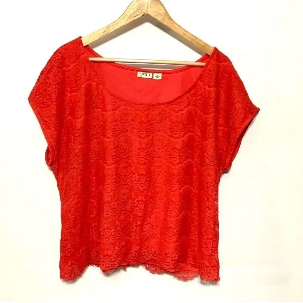 Cato XL red lace almost crop top length lined